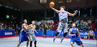 赛中小心谨 赛中小心谨